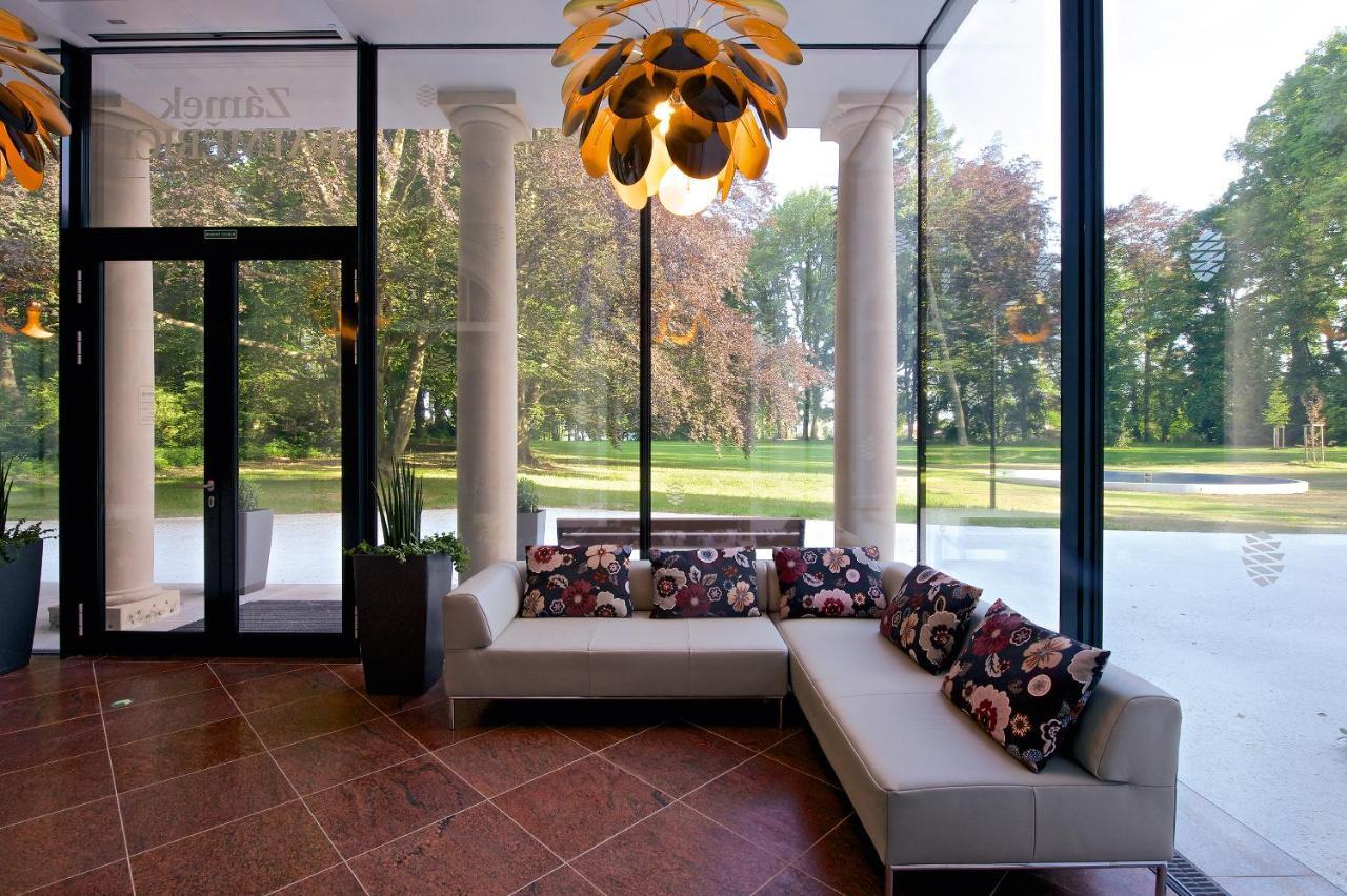 Zamek Ratmerice - Hotel & Resort Bagian luar foto