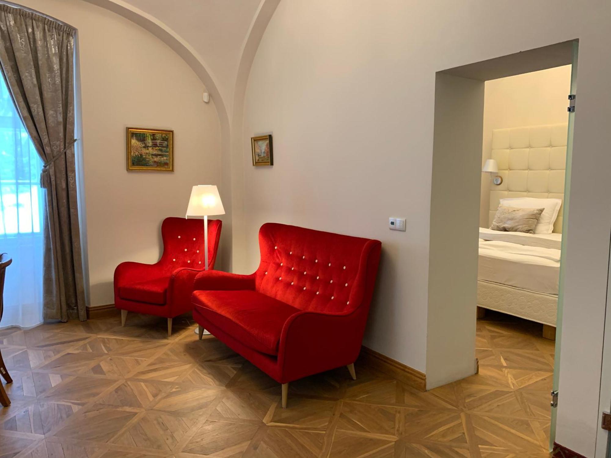Zamek Ratmerice - Hotel & Resort Bagian luar foto