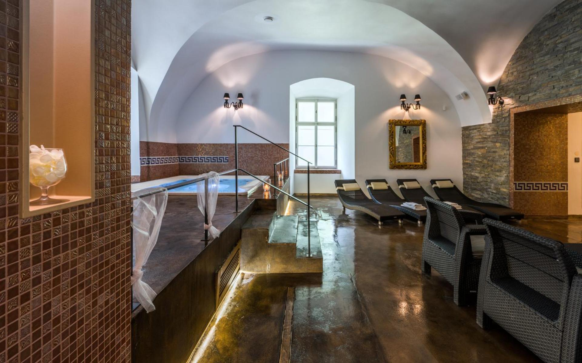 Zamek Ratmerice - Hotel & Resort Bagian luar foto