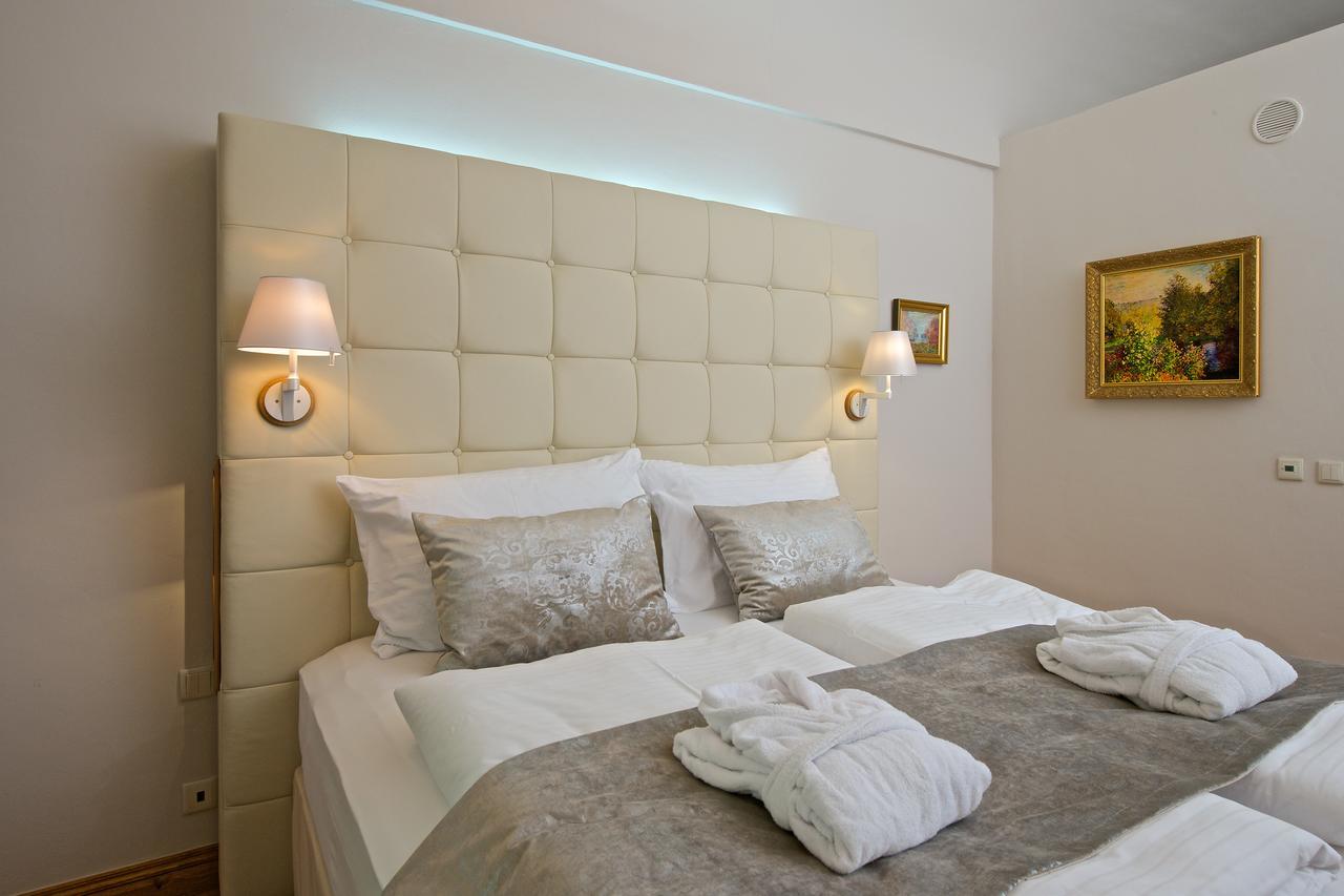 Zamek Ratmerice - Hotel & Resort Bagian luar foto