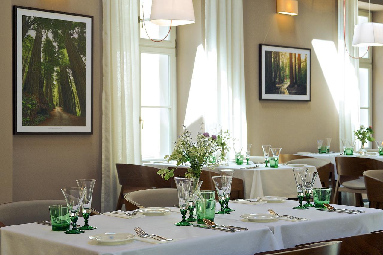 Zamek Ratmerice - Hotel & Resort Bagian luar foto